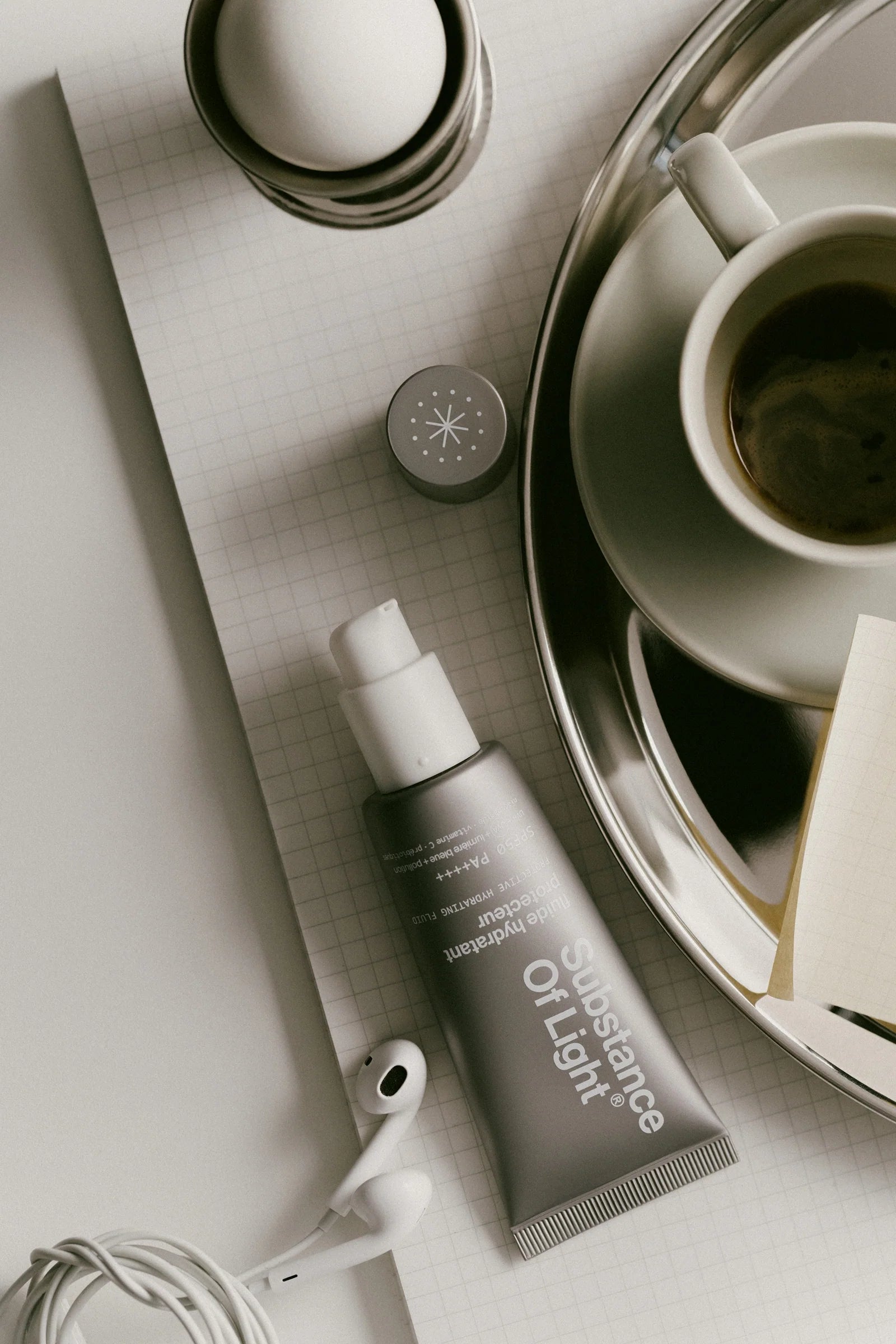 Substance of light - Fluide hydratant protecteur SPF50・PA++++ - 40ml