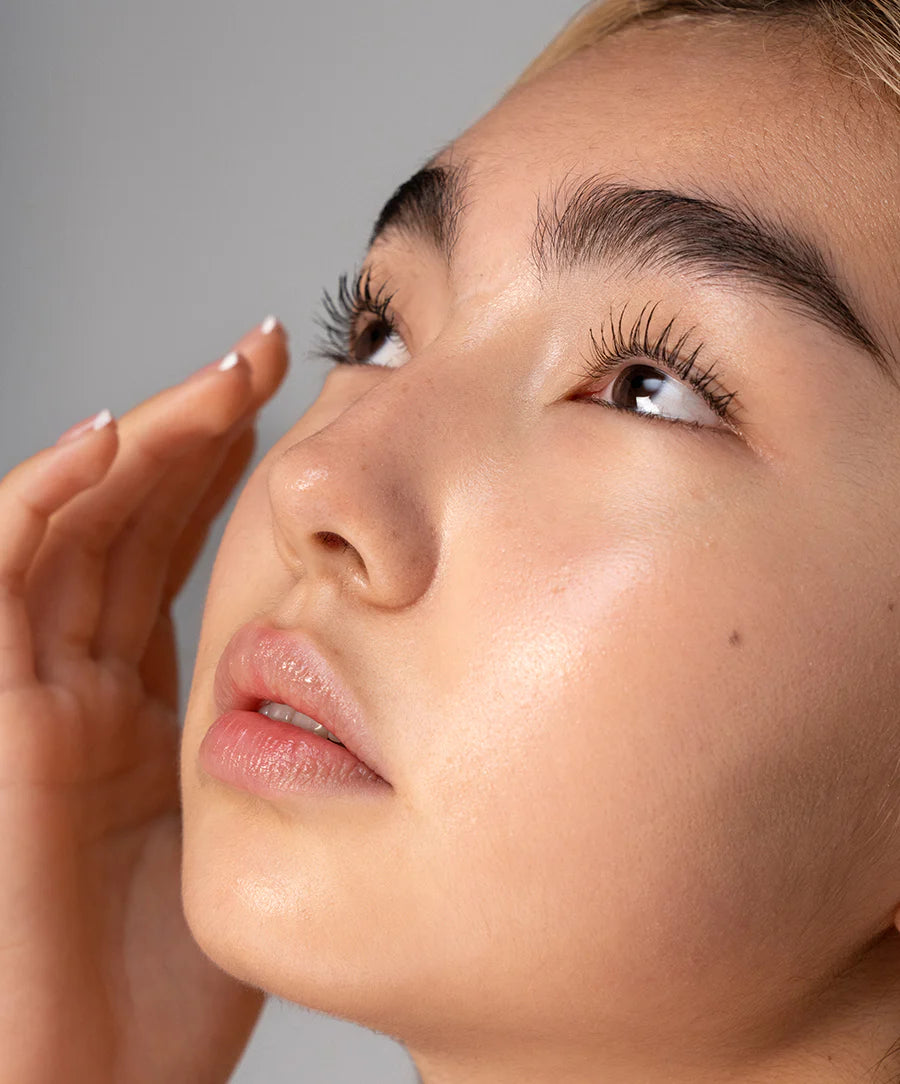 RMS Beauty - Straight Up Volumizing Peptide Mascara