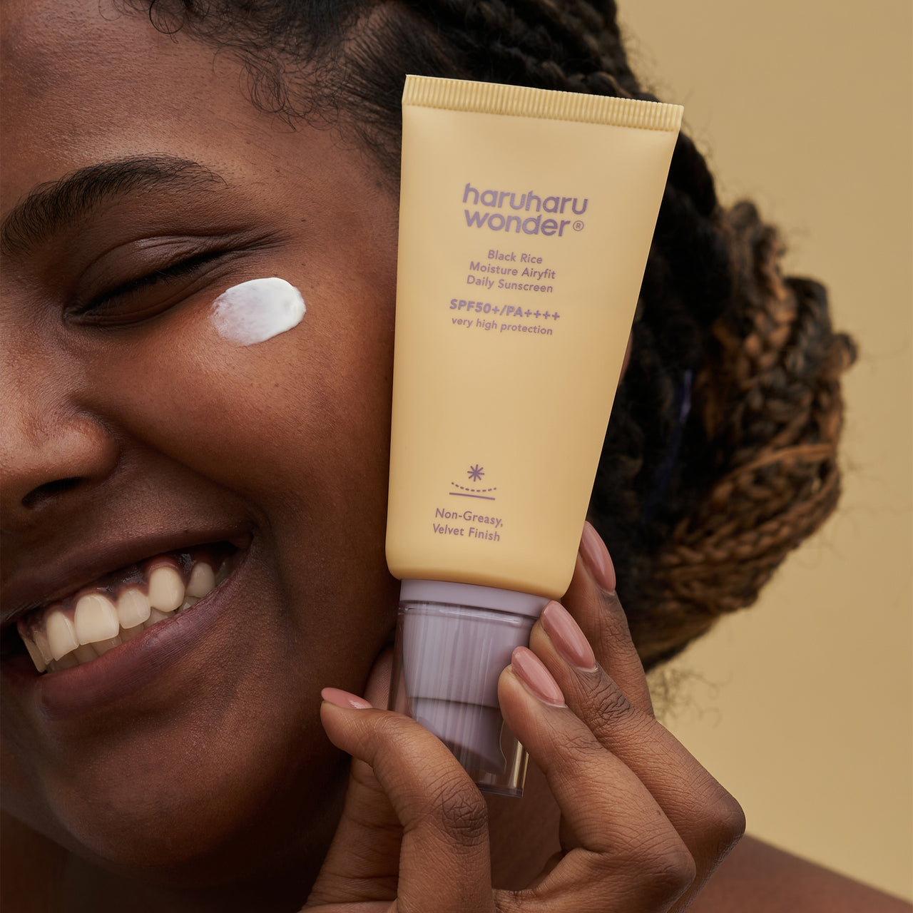 HaruHaru Wonder - Black Rice Moisture Airyfit SPF 50 - Crème solaire au riz SPF50