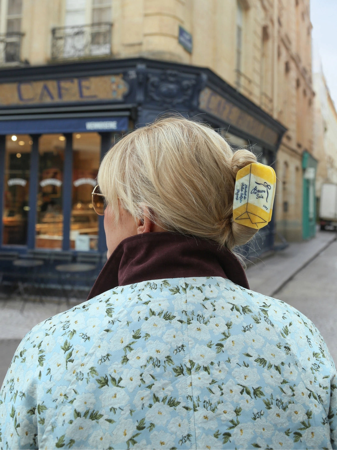 Solar Eclipse - Pince à cheveux griffe en beurre français peint à la main - Écologique