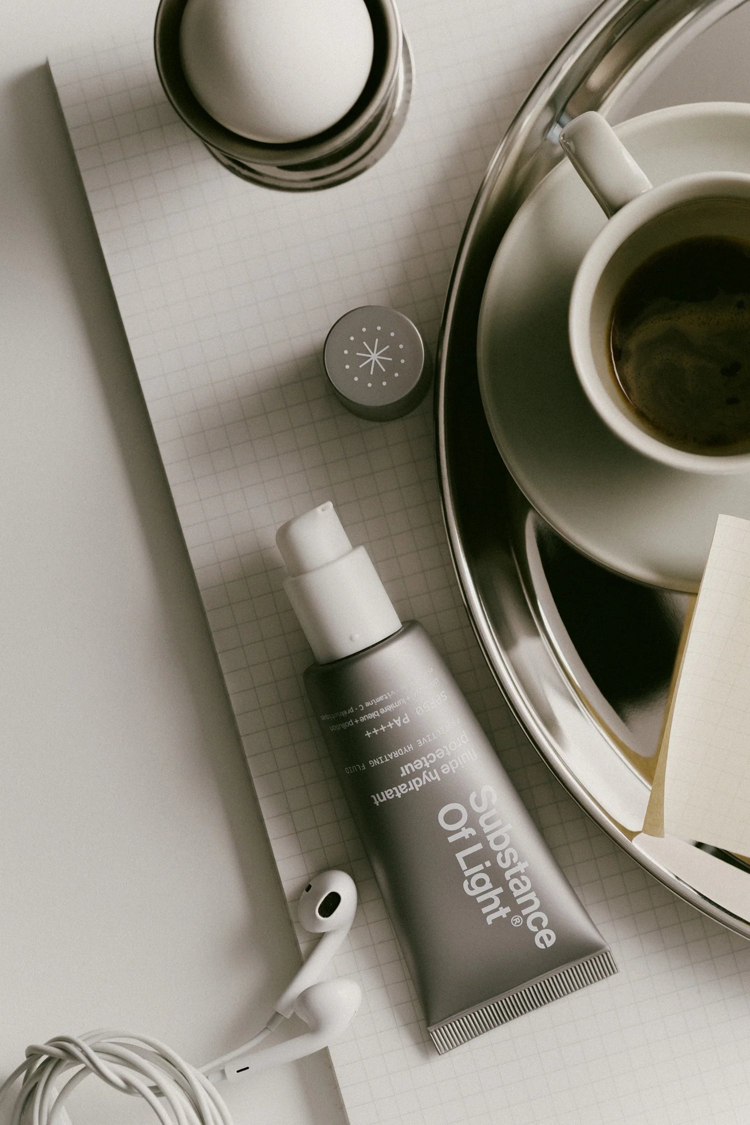 Substance of light - Fluide hydratant protecteur SPF50・PA++++ - 40ml