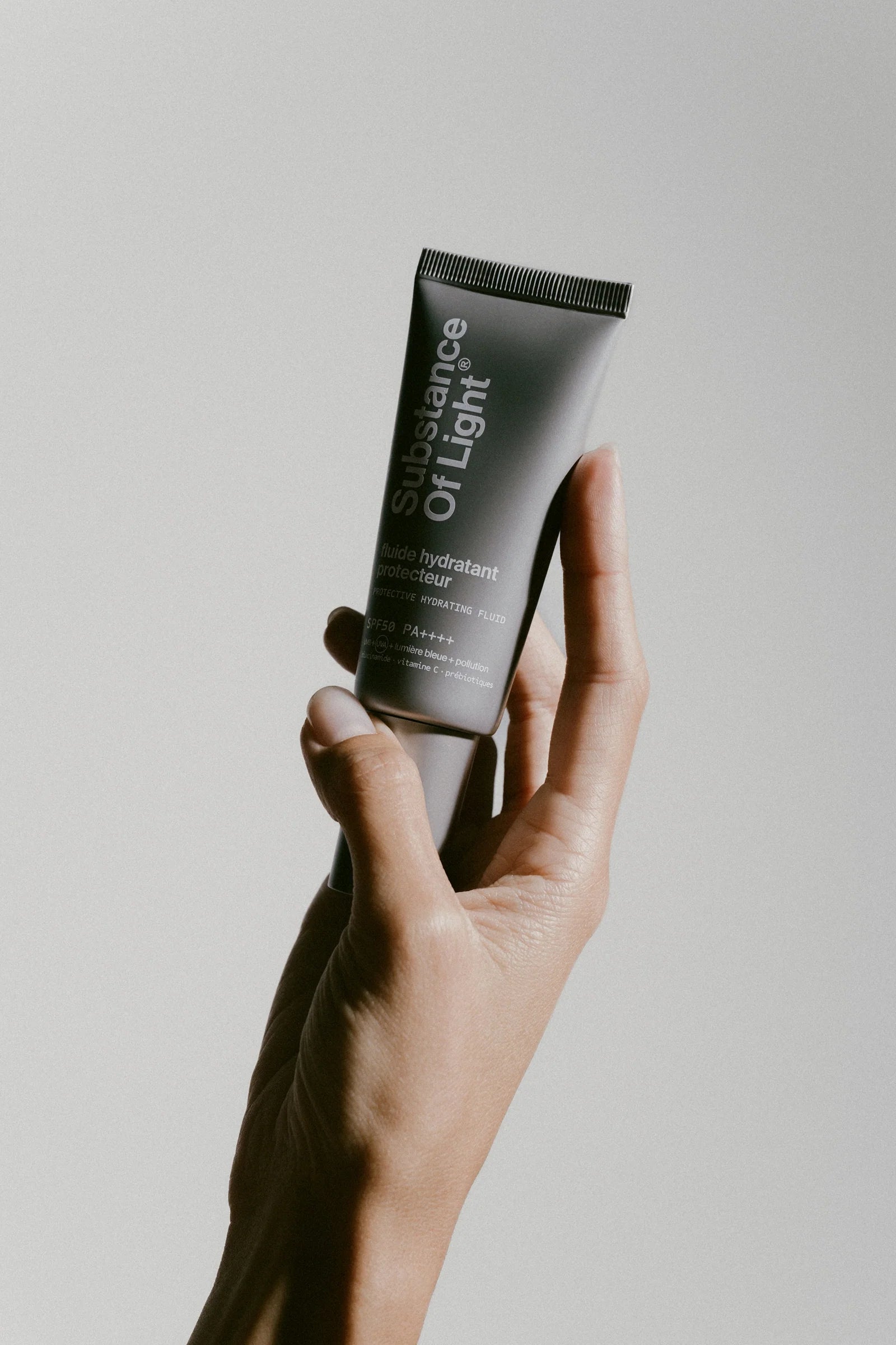 Substance of light - Fluide hydratant protecteur SPF50・PA++++ - 40ml